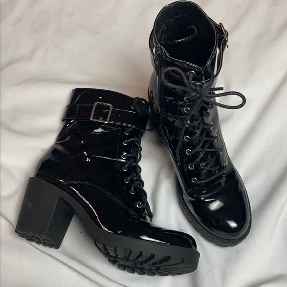 Dolls kill boots